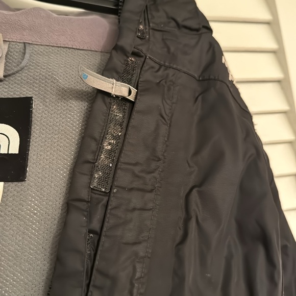The North Face Jacket - Picture 3 of 9